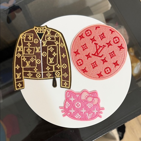 Accessories - 3 fashion iron on patches